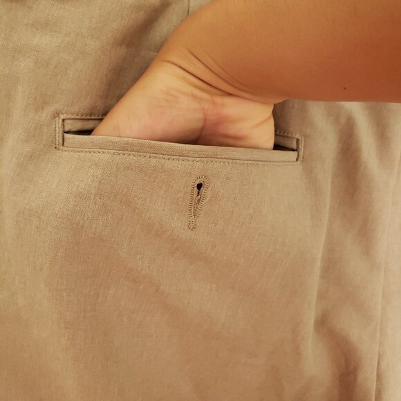 Greg Norman Men Beige Khaki Performance Moisture Wicking Golf Shorts Size 38 - Picture 10 of 13